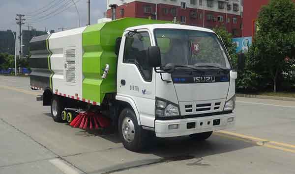 慶鈴五十鈴國(guó)六HCQ5070TXSQL6型洗掃車(chē)