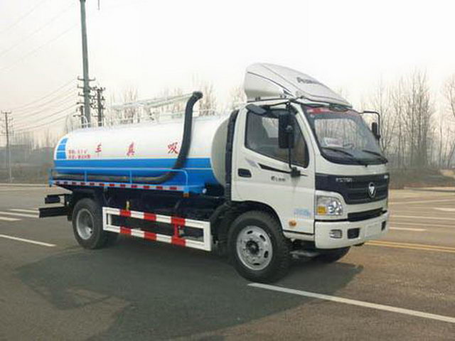 福田歐馬可國(guó)五吸糞車
