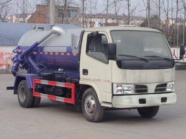 東風(fēng)小多利卡國(guó)五吸污車