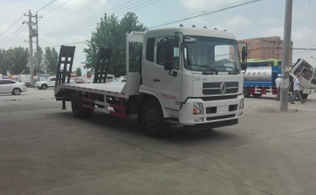 東風(fēng)天錦國(guó)五玉柴單橋平板運(yùn)輸車(chē)CLW5160TPBE5挖掘機(jī)運(yùn)輸車(chē)